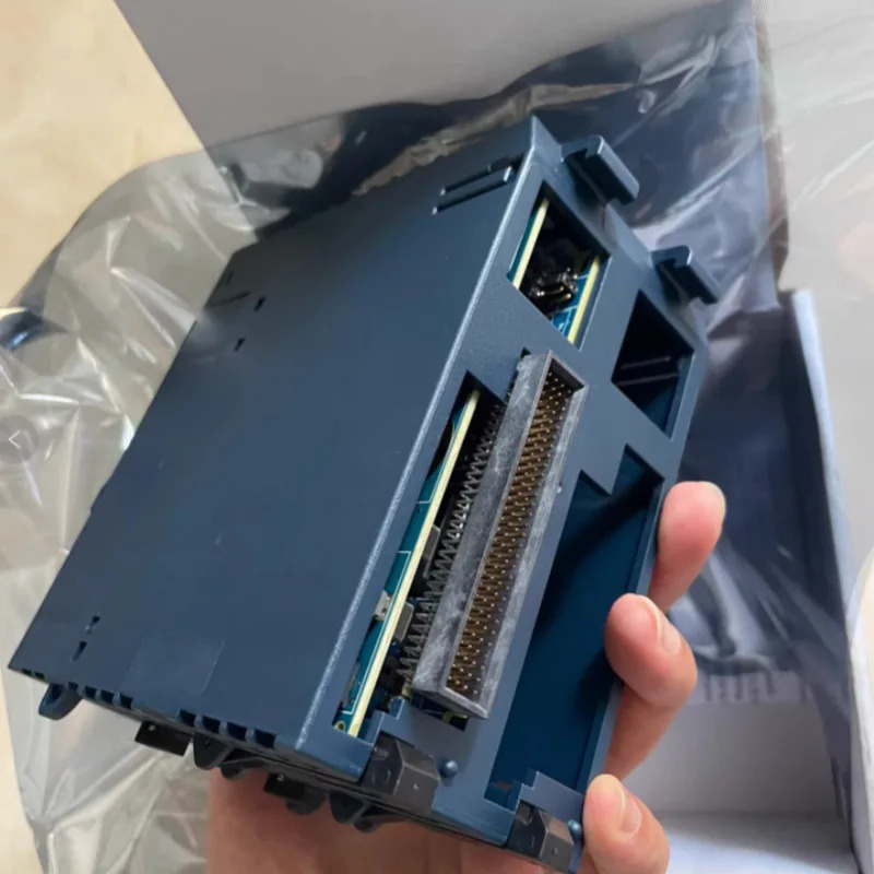 GE/FANUC CPU 전원 모듈 IC695CPE310 PLC