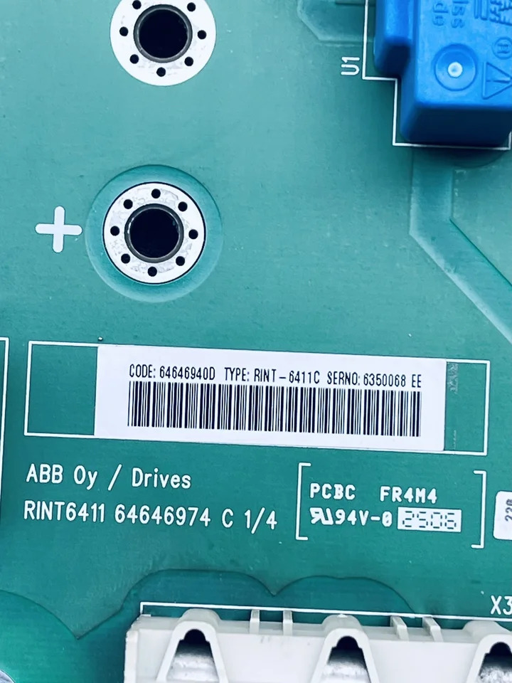 RINT-6411C ABB 주파수 컨버터 ACS800 시리즈 690V 파워 보드 드라이버