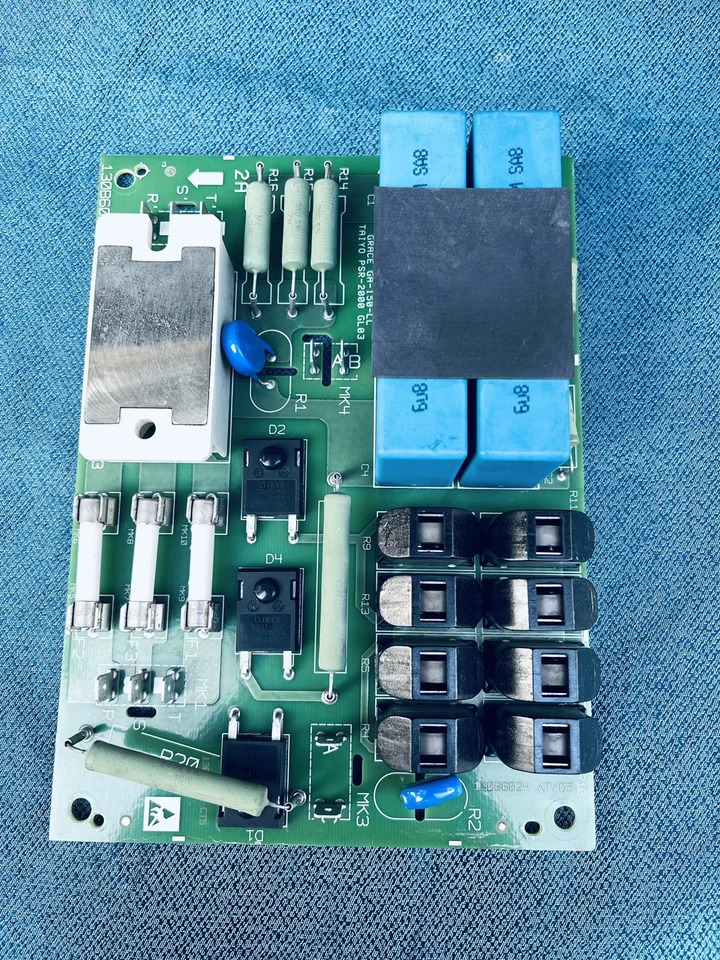 주파수 변환기 사전 충전 보드 정류기 R 90KW-250kw 130B6024 DT5 130B6868
