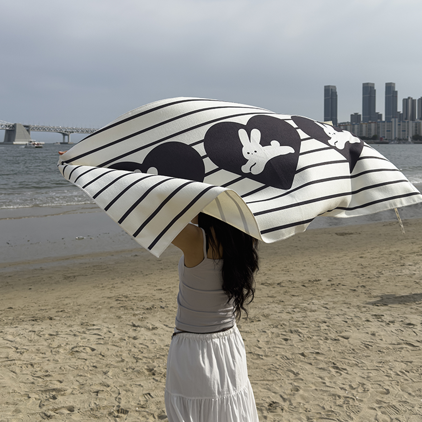 스트라이프 러빗 비치타올 바캉스 바다 물놀이 수영 대형 타월 130x180cm, 단일 색상 - 상품 이미지