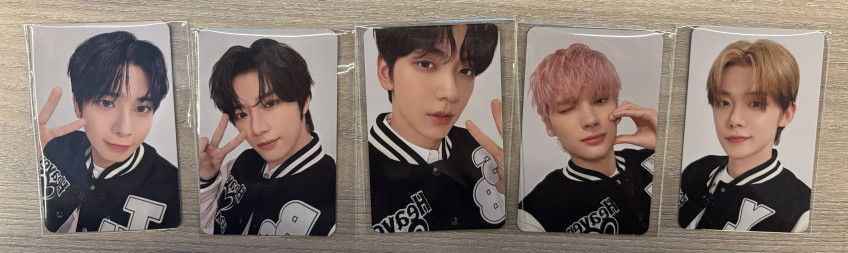 TOMORROW X TOGETHER VR Concert Box — TXT