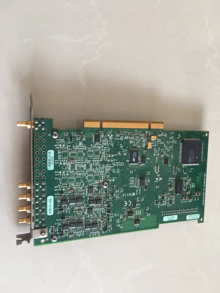 NI PCI-4474 채널 진동 장치 4 다이나믹 24 비트 사운드 신호카드 778729-01