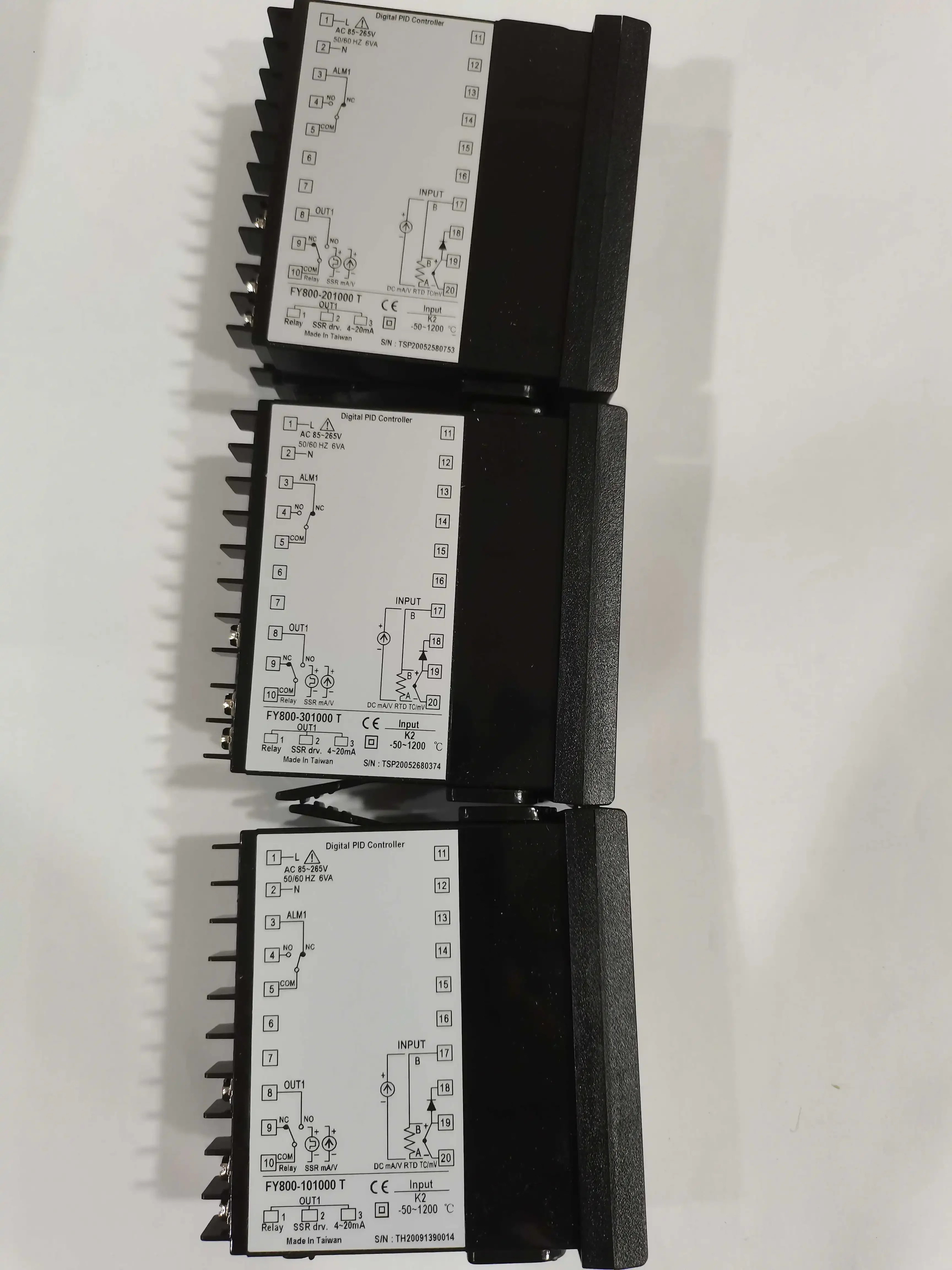 FY800-101000 FY800-201000 FY800-301000 온도 컨트롤러