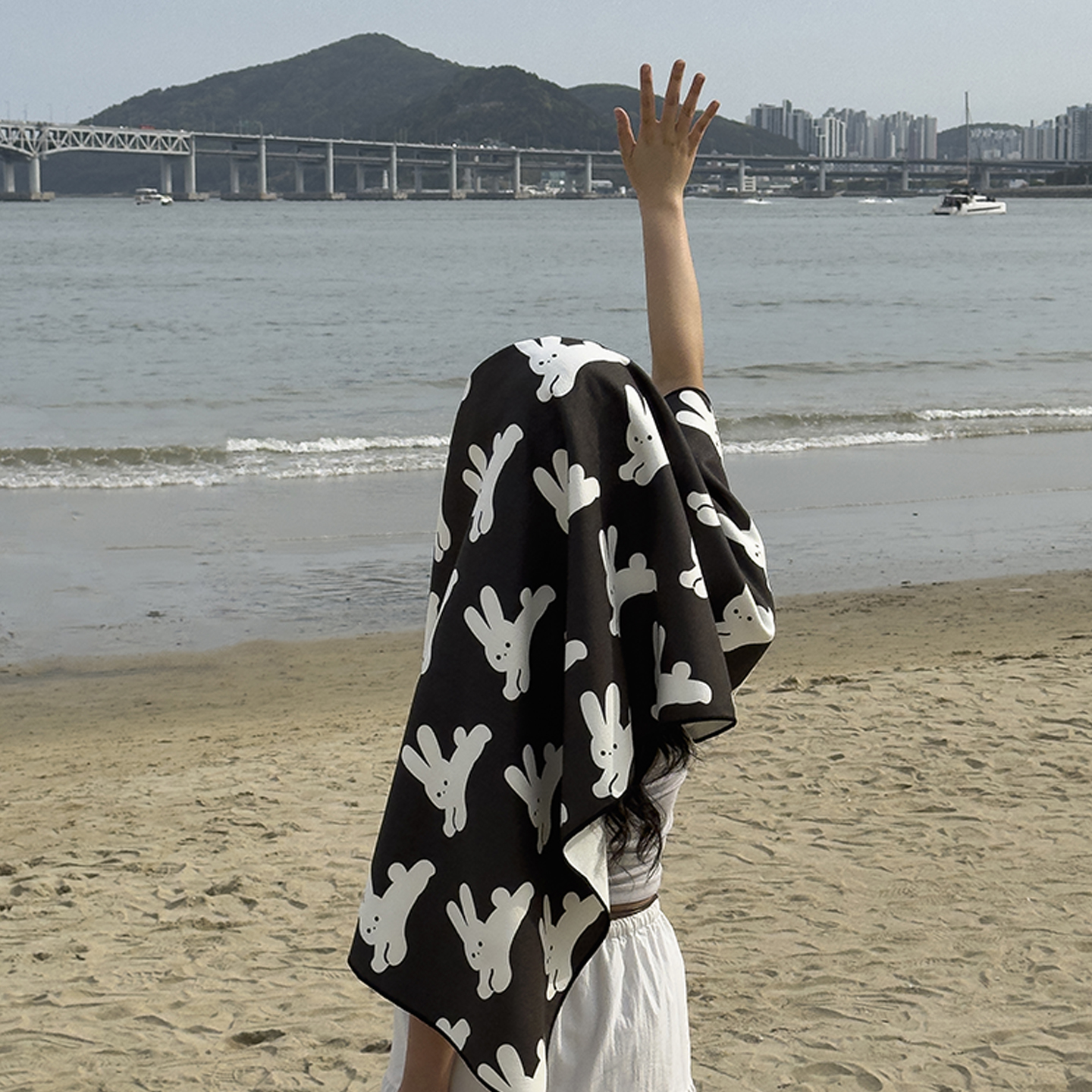 모노 러빗 비치타올 바캉스 바다 물놀이 수영 대형 타월 130x180cm, 단일 색상 - 상세 이미지 3