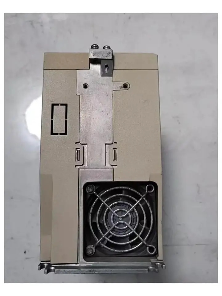 리퍼 SGD7S-180A10A 서보 드라이버 완료