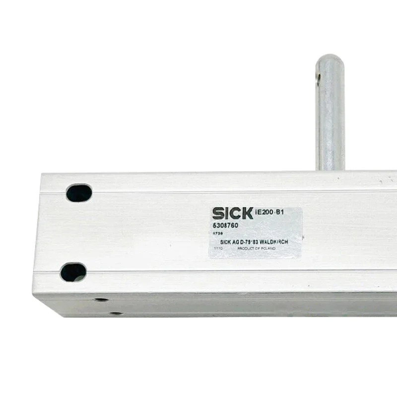 오리지널 페널티 10 SICK 센서 IE200-B1 동안 직선 볼트 여기 요소 .