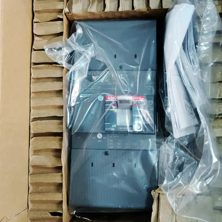 ABB XT1B 160TMD 160A 4P