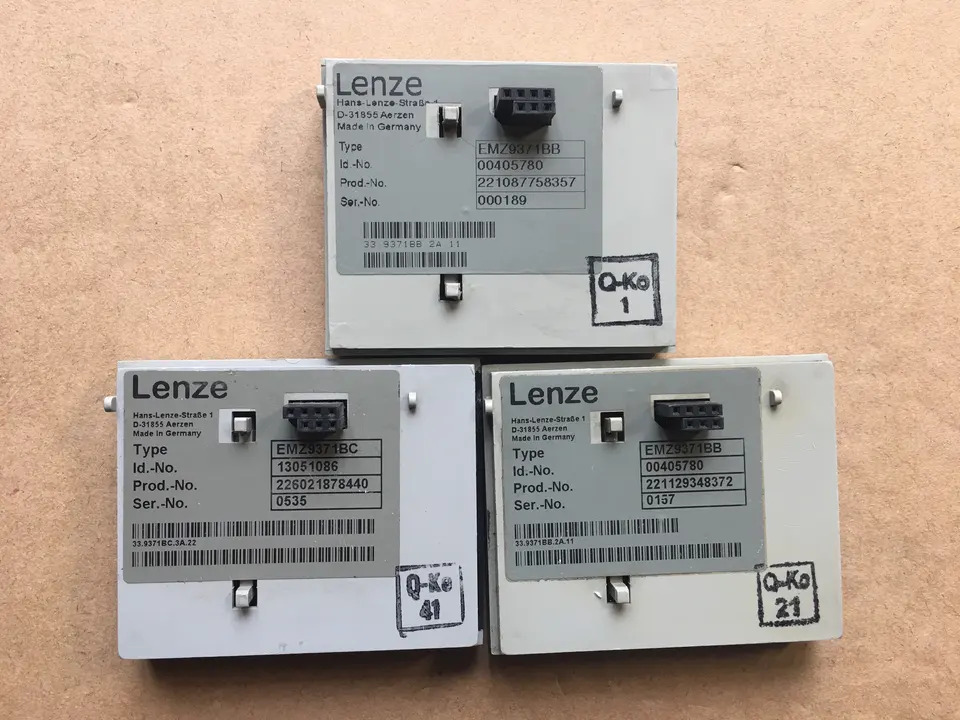 Lenze 9300 시리즈 주파수 변환기 조작 패널 EMZ9371BC