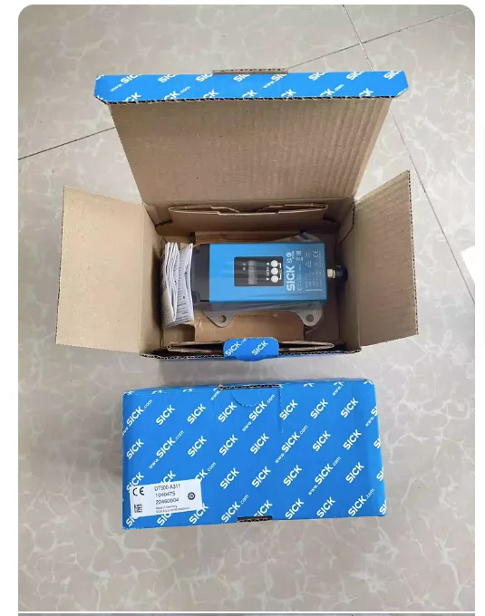 DT500-A311 납품 1040475 원격 거리 센서