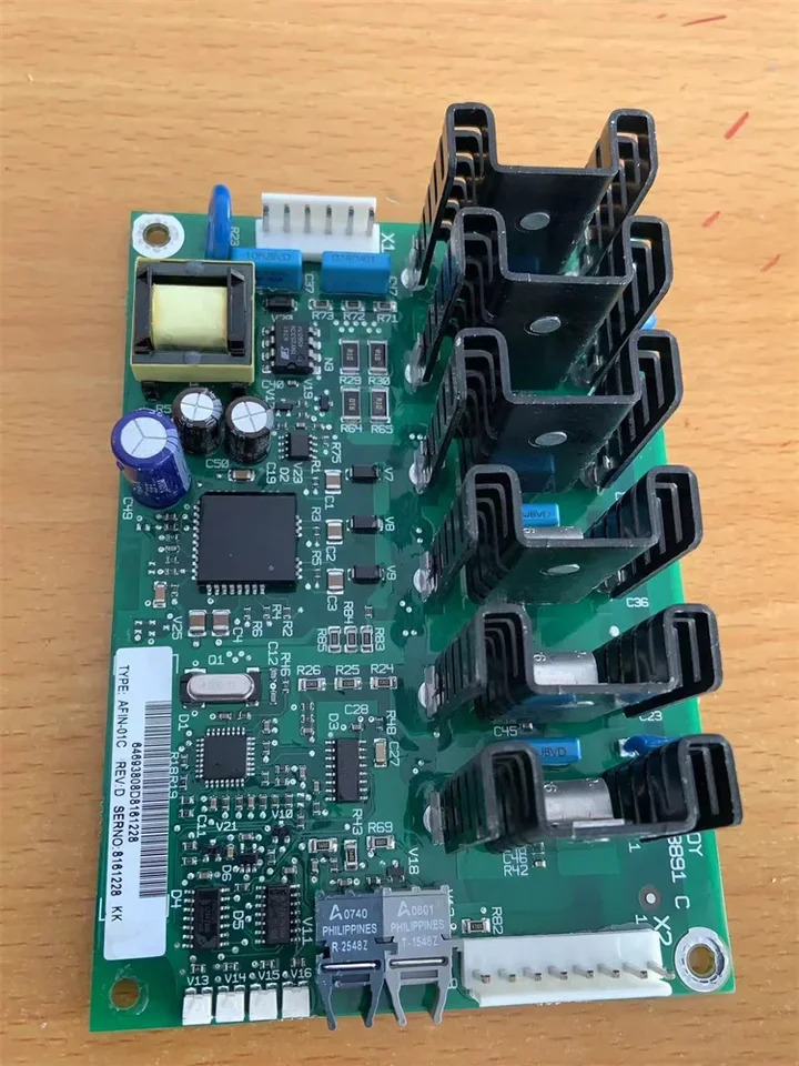 AFIN-01C 냉각팬 제어 보드 ABB 주파수 변환기 ACS800-104 멀티 드라이브 풍력 리퍼 전원 카드