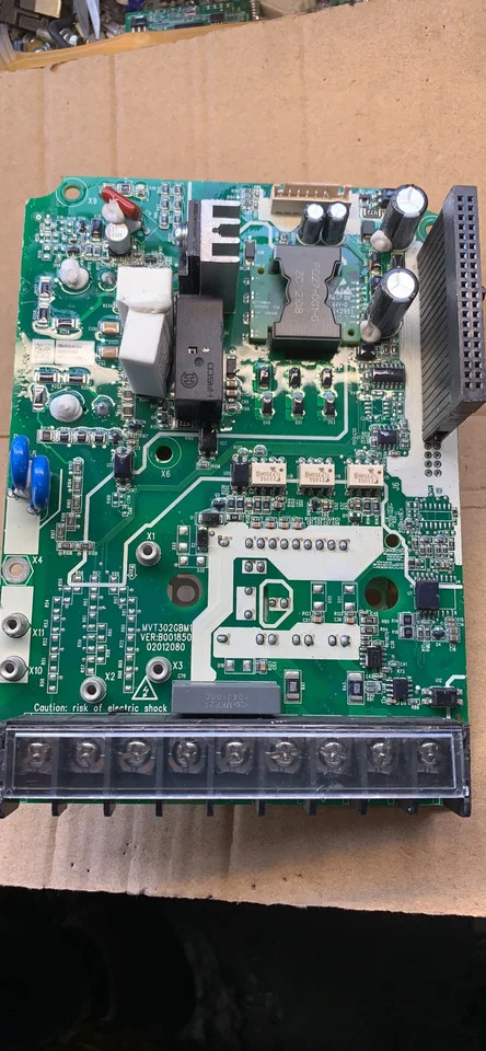 Inovance 주파수 변환기 전원 드라이브 보드 MD500 290 380V 1.5kw