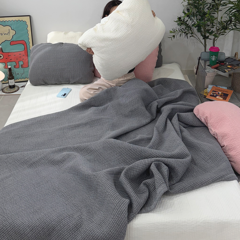 사계절 순면 60수 워싱 피그먼트 이불패드 침대깔개 겸 이불 소프트차콜, K(킹) - 상품 이미지