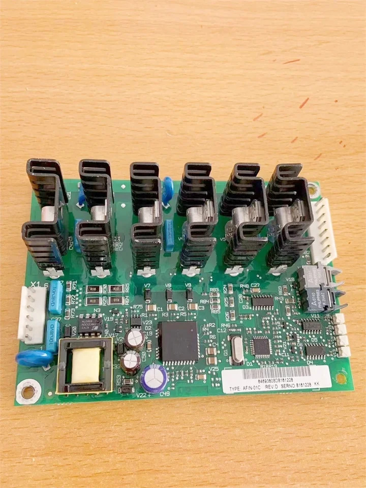 AFIN-01C 냉각팬 제어 보드 ABB 주파수 변환기 ACS800-104 멀티 드라이브 풍력 리퍼 전원 카드