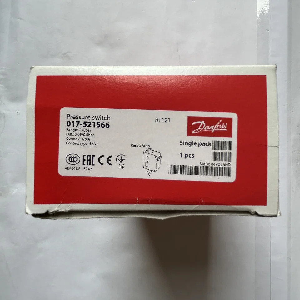 Dan foss PLC 릴레이 또는 스위치 모듈 017-521566 RT121 신