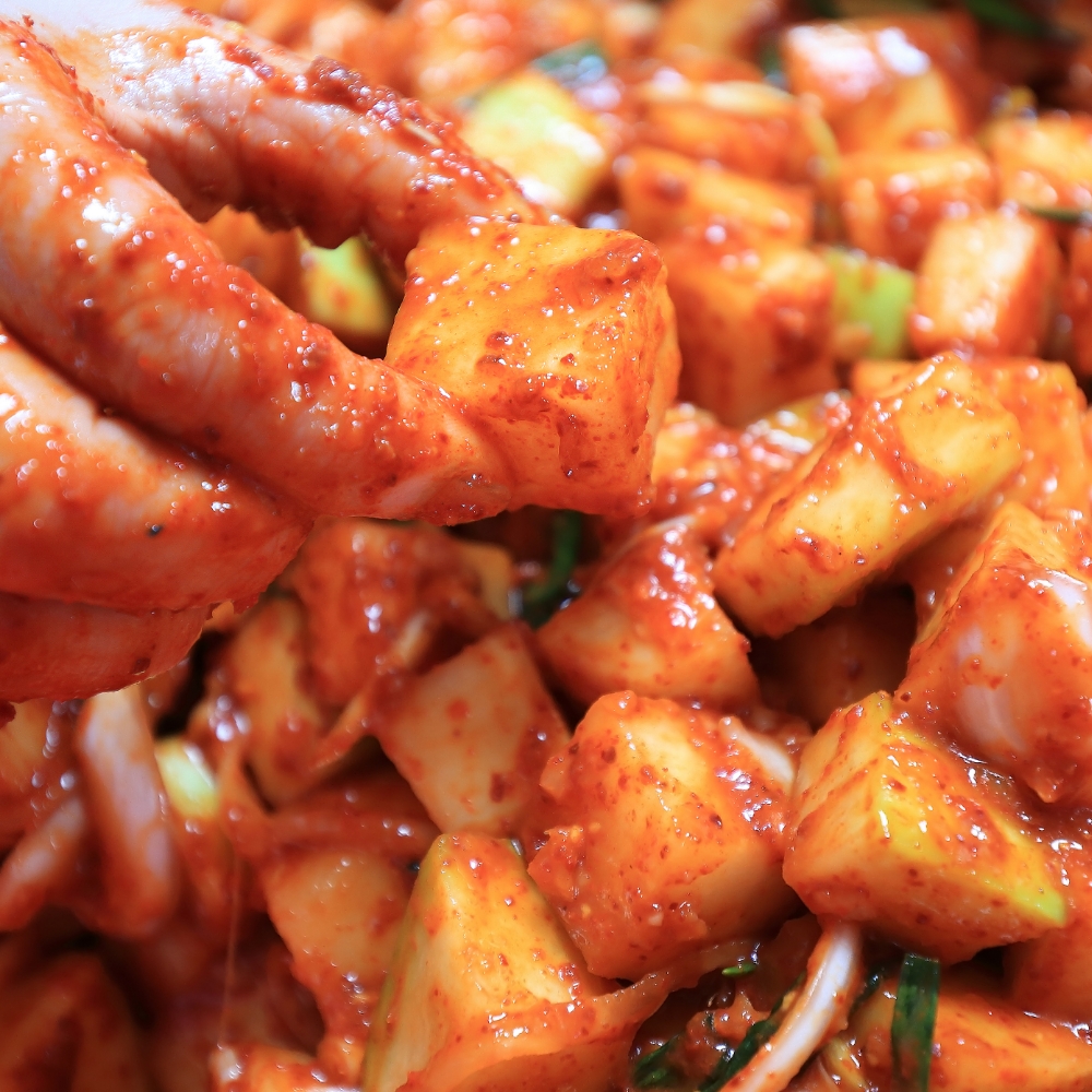 직접재배한 제주 무와 국내산재료로만 담은 김치 깍두기 1kg 1.5kg+1.5kg 18kg - 상품 이미지