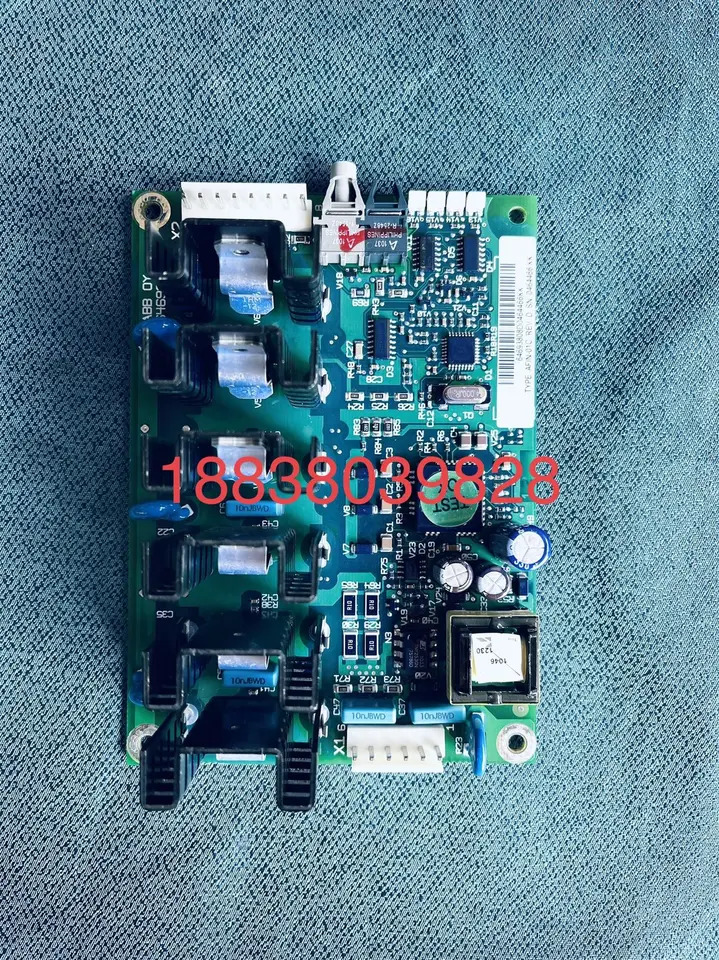 AFIN-01C 냉각팬 제어 보드 ABB 주파수 변환기 ACS800-104 멀티 드라이브 풍력 카드