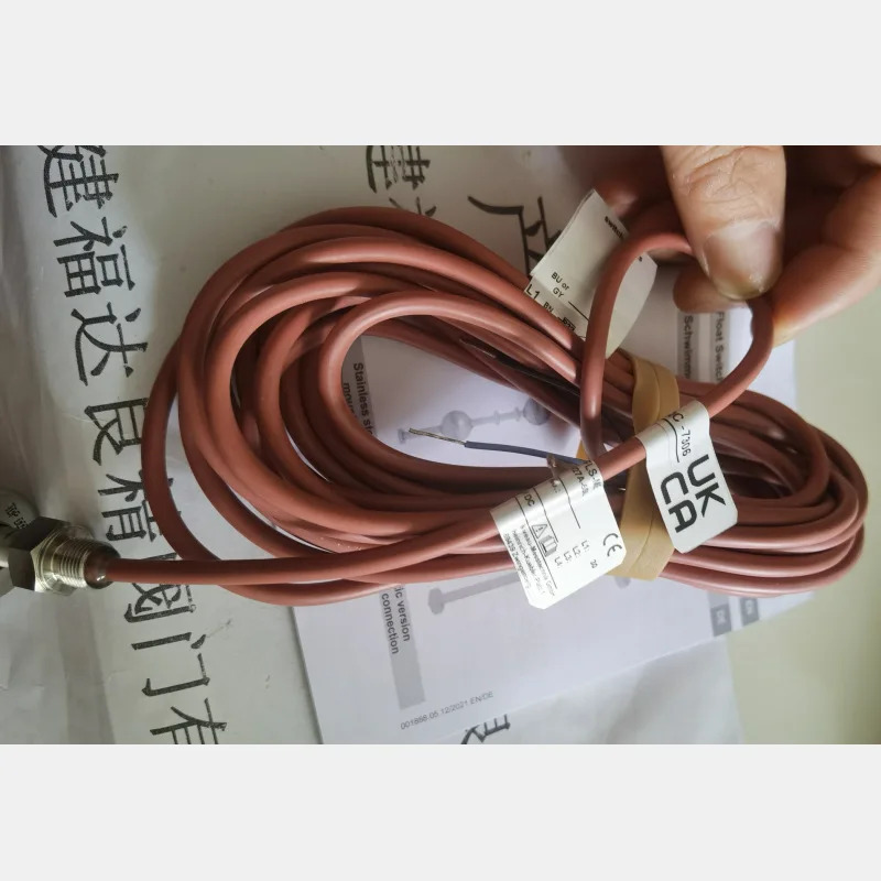 KSR KUEBLER/KOPPLER ERV1/8 -VU/RL55/8-V27A-5SIL 자기 플로트 스위치