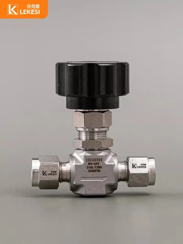 바늘형 조절 밸브 부식 방지 글로브 스테인리스 스틸 316L 카드 슬리브 6000PSI