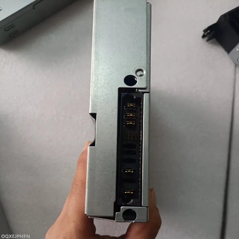 CISCO 402W PWR-RGD-AC-DC-400 PMZ-56V400WDZB 341-101372-01전원공급장치 리퍼 새 처럼 작동