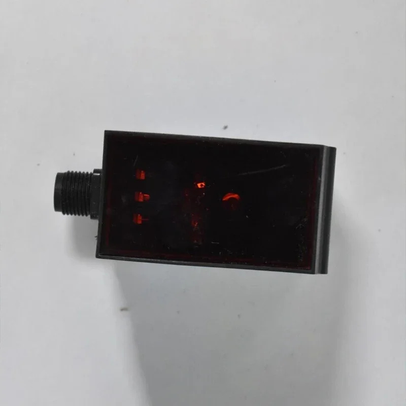SICK Schke DR35-B15822 False One Penalty중거리 거리 센서