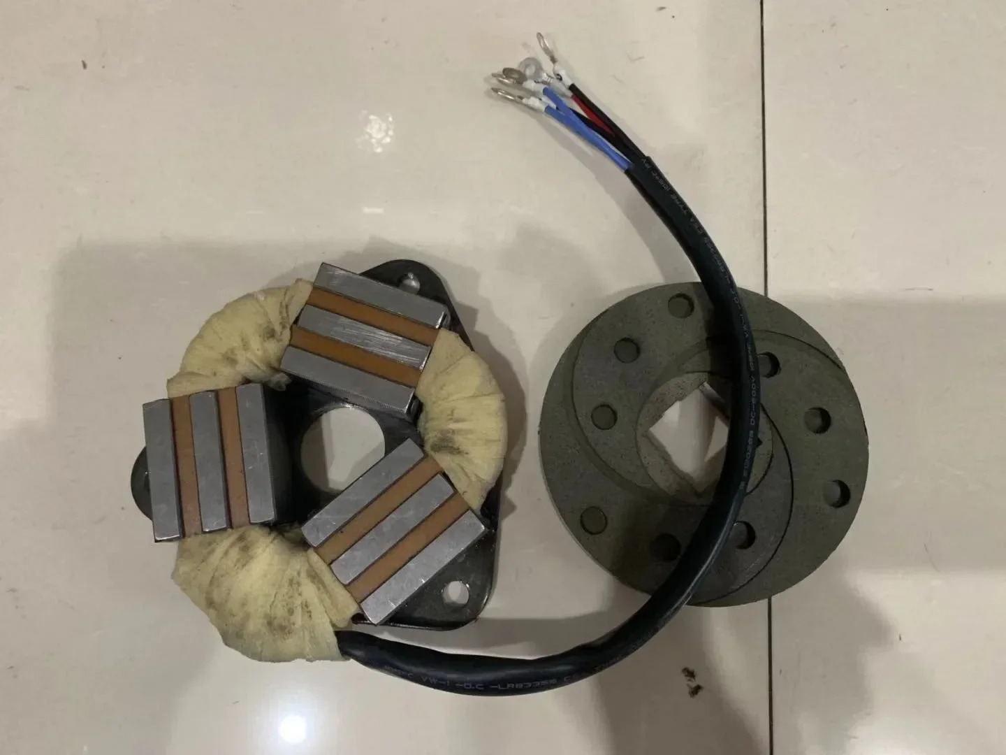 기어 감속 3상 비동기 모터 AEV550 FM22 FME22
