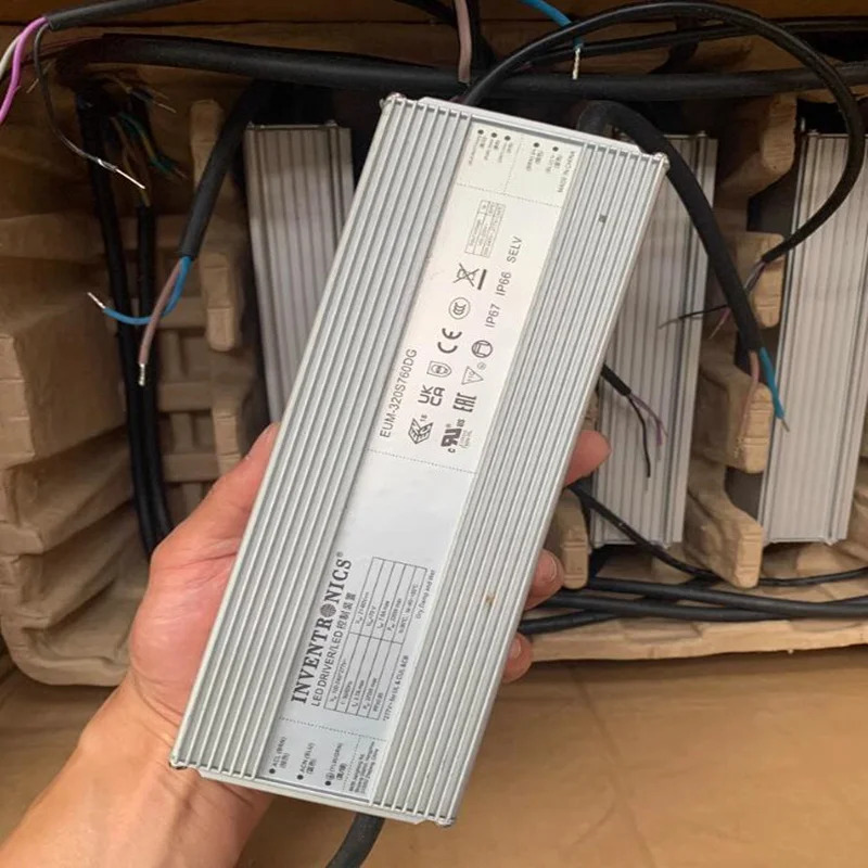 INVENTRNICS 320W EUM-320S760DG EUM-320S105DG새 원본 전원공급장치