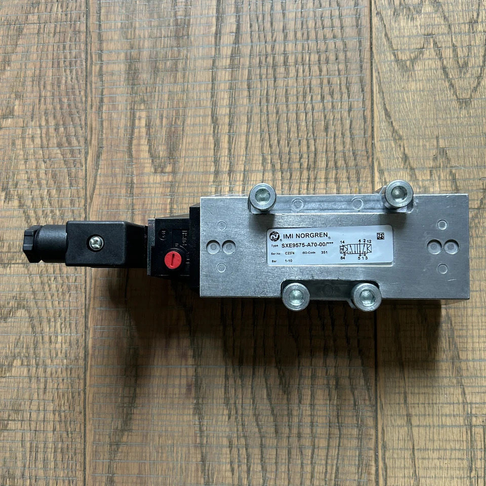 SXE9575-A75-00 비례 밸브 24V