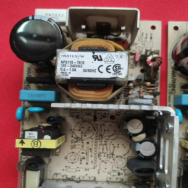 ARTESYN 110W NFS110-7612 1100W uMP04S-S2Y-S2L-00리퍼 PSU 새 처럼 작동