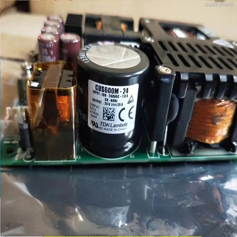 TDK-LAMBDA 24V25A 600W 전원공급장치 CUS600M-24새