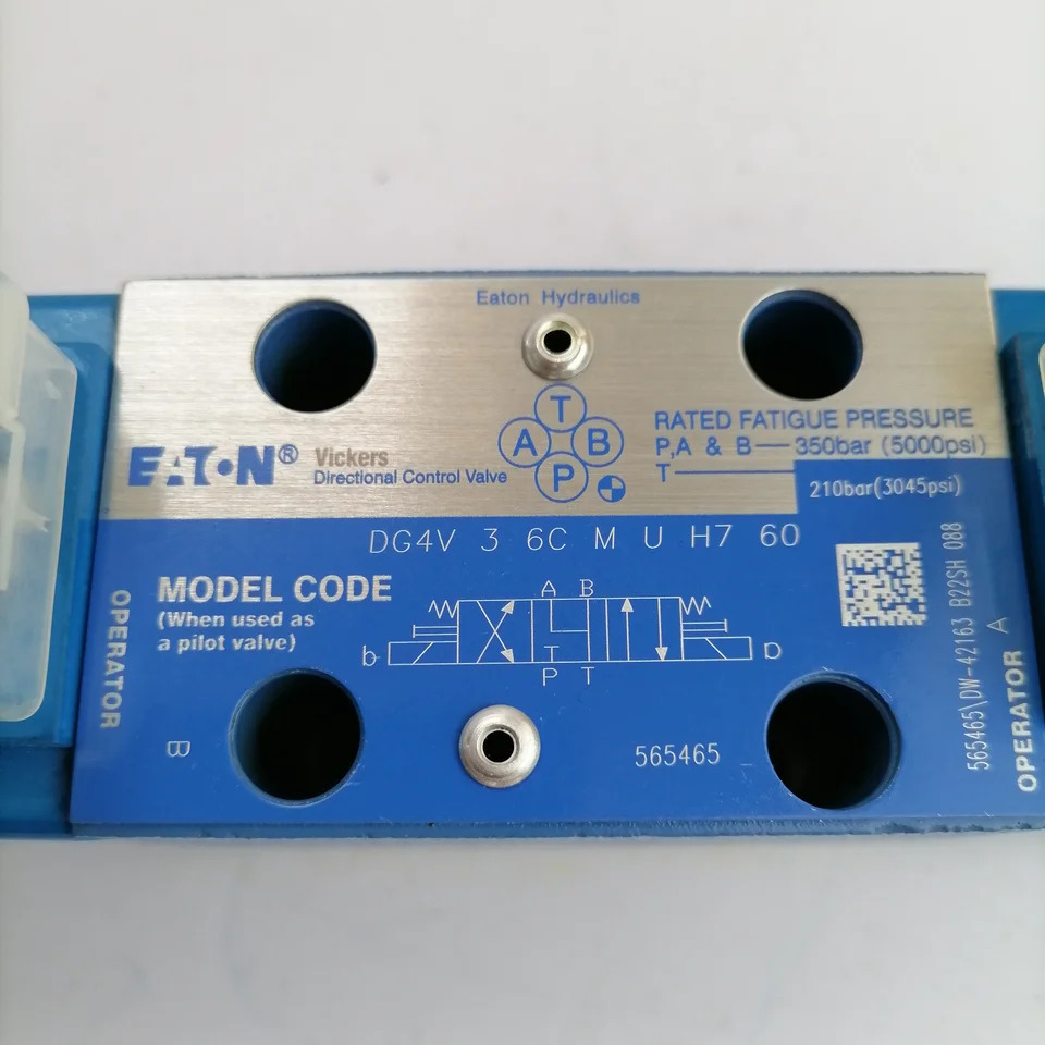 Ea ton vic kers 솔레노이드 밸브 DG4V DG4V-3-6C-M-U-H7-60