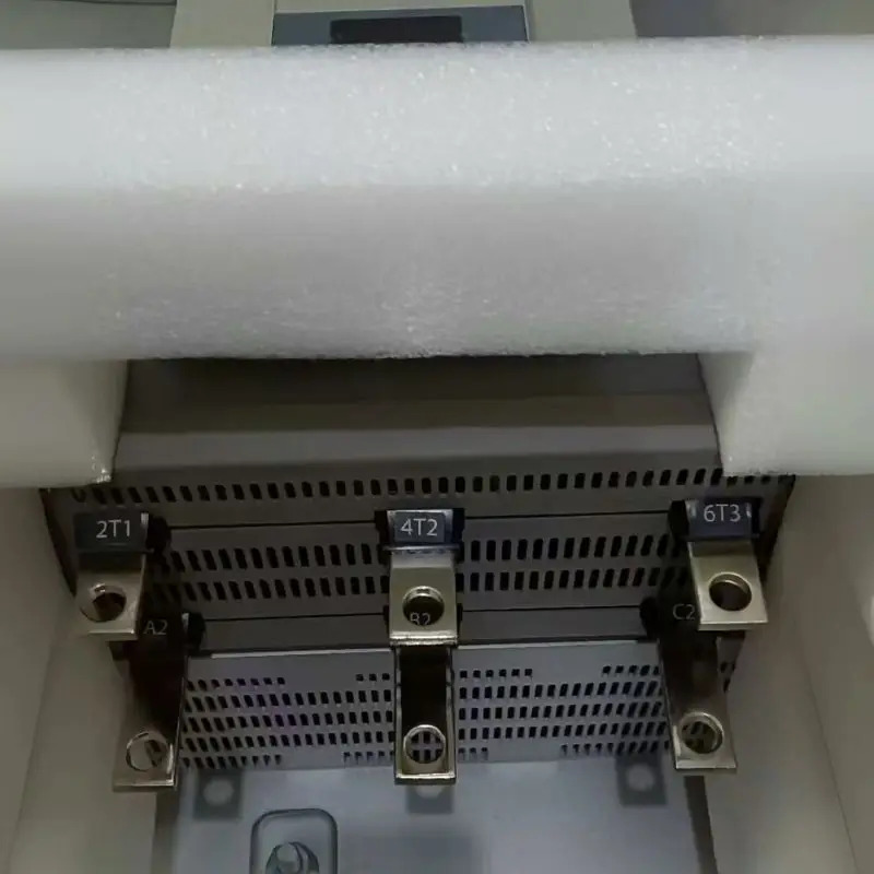 소프트 스타터 ATS48C32Q 신