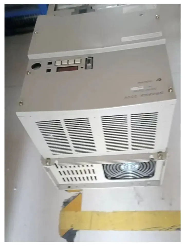리퍼 SGDM-1AADA 서보 드라이버 완료