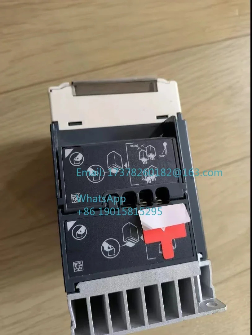 ATV12H037M2X 리퍼 인버터 0.37kW-1/2hp호환-200-240V 기능 작동 OK