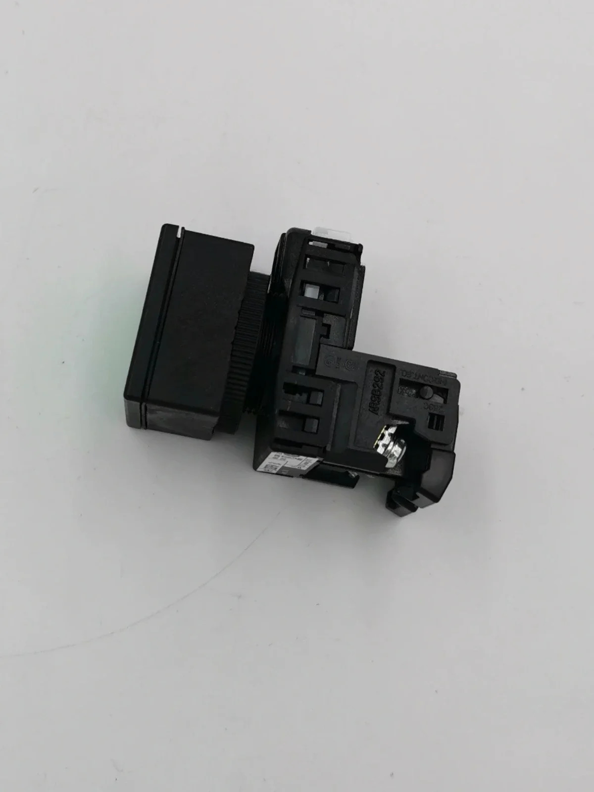표시등 DG28F-E4G DG28F E4 30V 1W