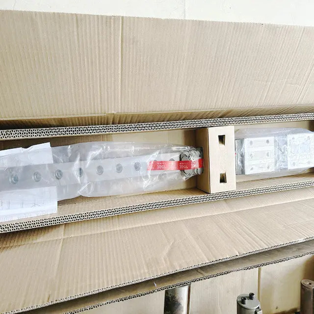 선형 가이드 SRG30LR2QZSSE  1280 사출 성형 기계 EC280SX EC180S EC350S