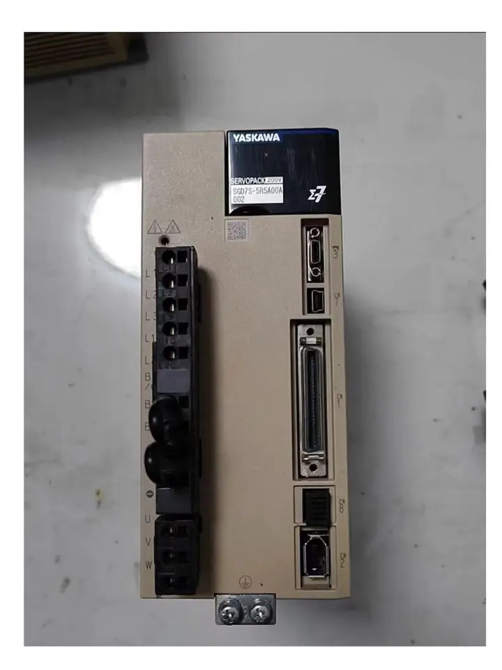 SGD7S-120A10A002 서보 드라이버 리퍼 완료 신