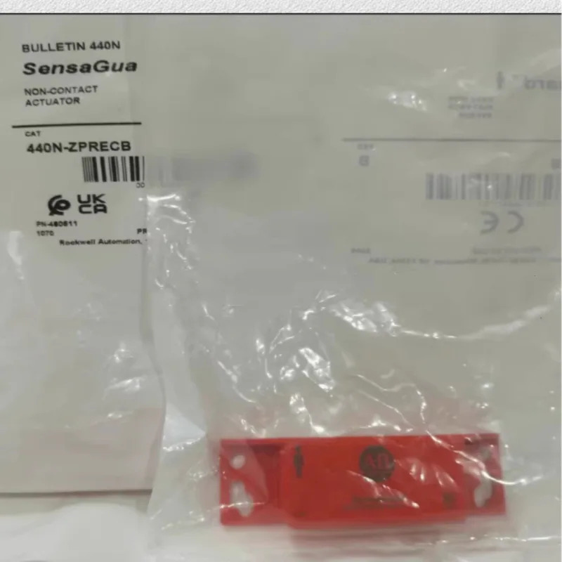 AB Rockwell Ferrogard 비접촉식 인터록 스위치 440N-ZPRECB