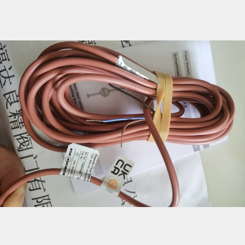 KSR KUEBLER/KOPPLER 레벨 스위치 ARV2 -VUU-L700/12-V52A-adj