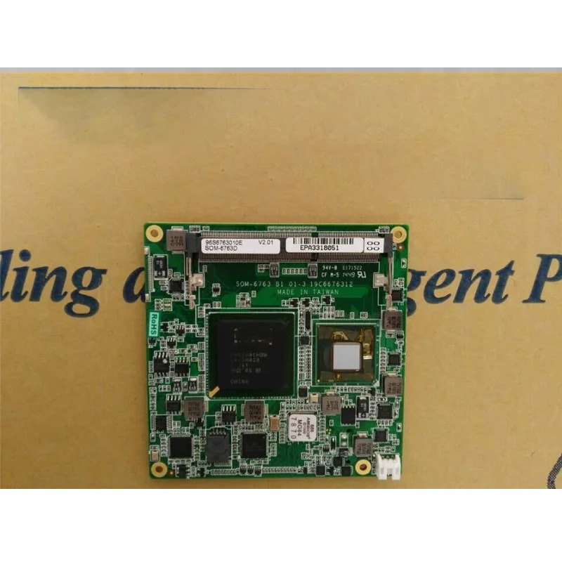 Advantech SOM-6763D 산업마더보드 SOM-6763 A1 B1 Comexpress 산업컨트롤러 D525