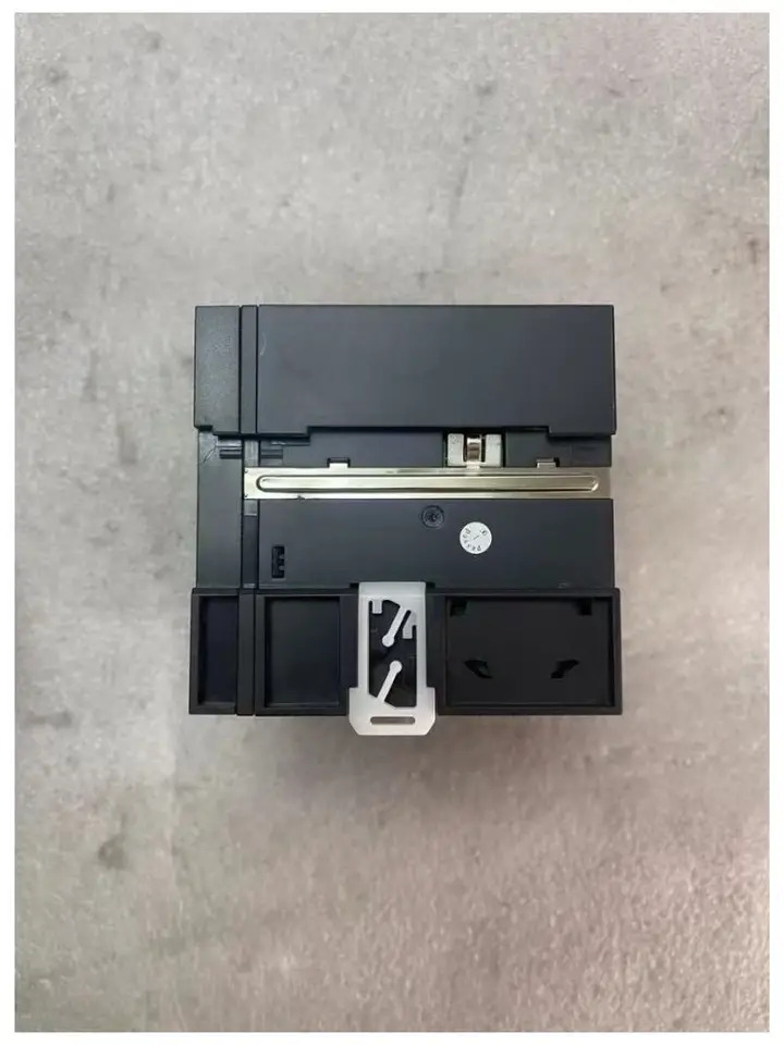 리퍼 H5U-1614MTD PLC 완료