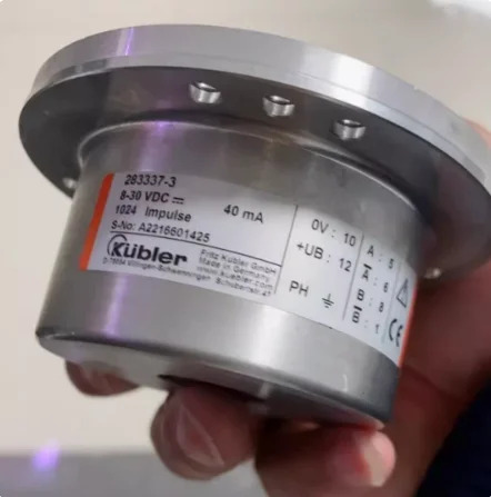 Kubler 283337-3 인코더 8.5821.0030.1024 신