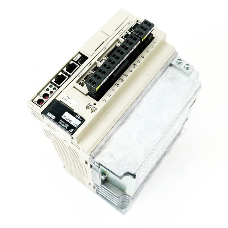 새 Yaskawa SGDV-5R4DE1A 서보 드라이브