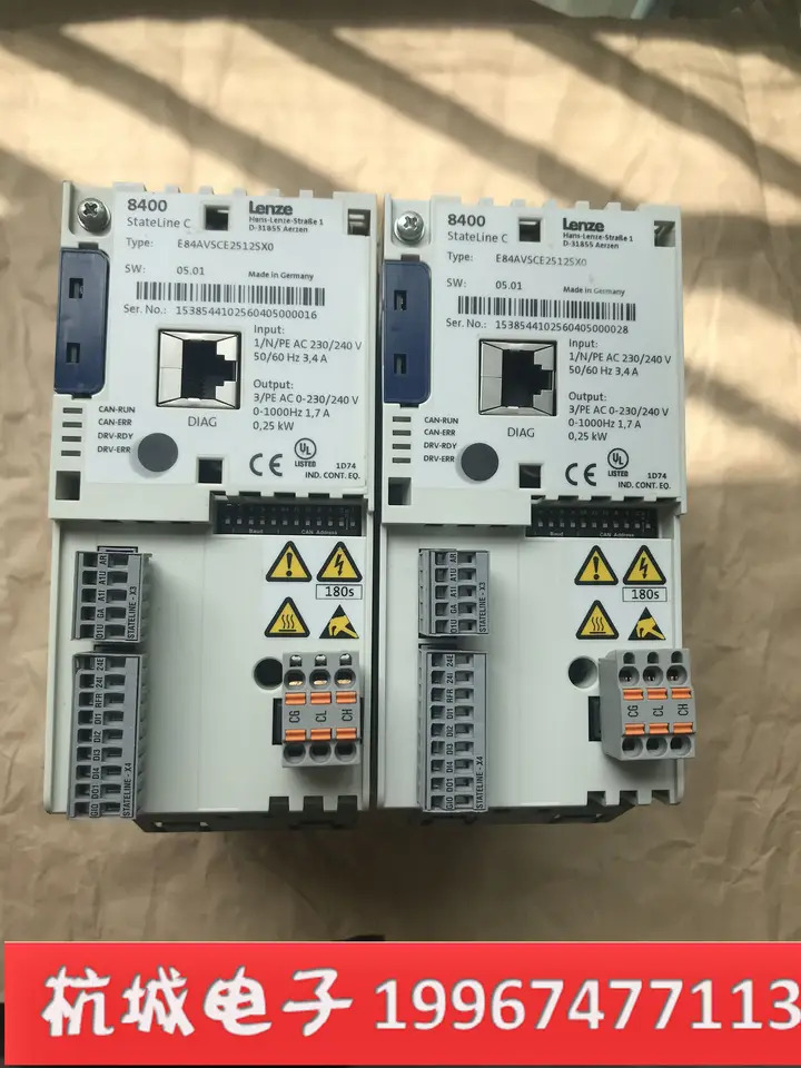 Lenze 8400 주파수 변환기 E84SCE2512SX0 단상 Se 220V 0.25KW