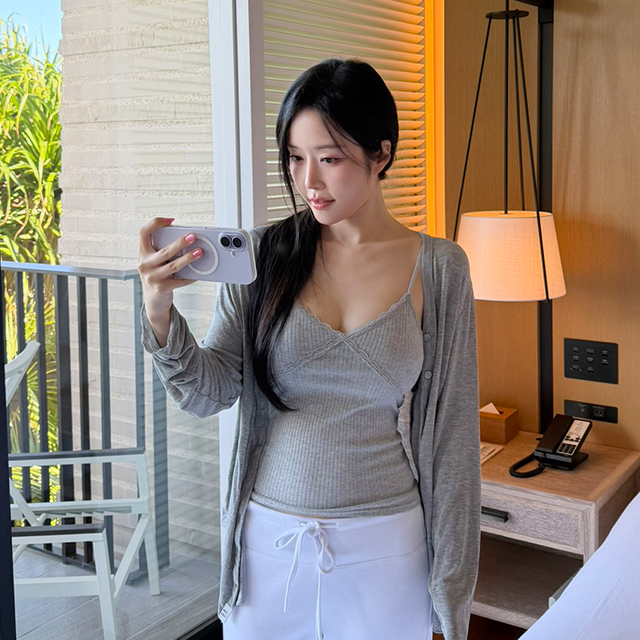 [N배송] 크라시앙 슈슈 레이스 캡내장 나시탑 섹시 레이어드 민소매 잠옷 여자 나시 단품 - 상세 이미지 3