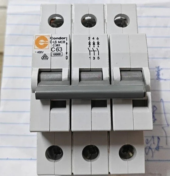 CONDOR 회로차단기 C-LS MCB C3323P32A 63A 2P16A