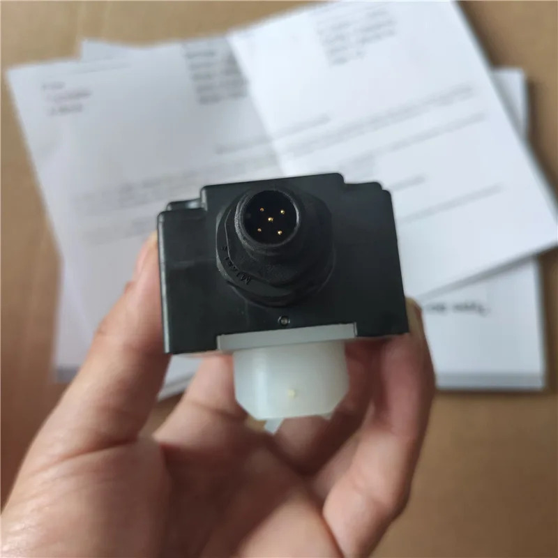 BURKERT SE12 임펠러 유량계 8012 유량센서 4-20MA PVC DN25