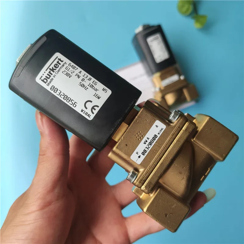 Burkert 솔레노이드 밸브 6407 보조 2위치 양방향 피스톤 00615157 00320856