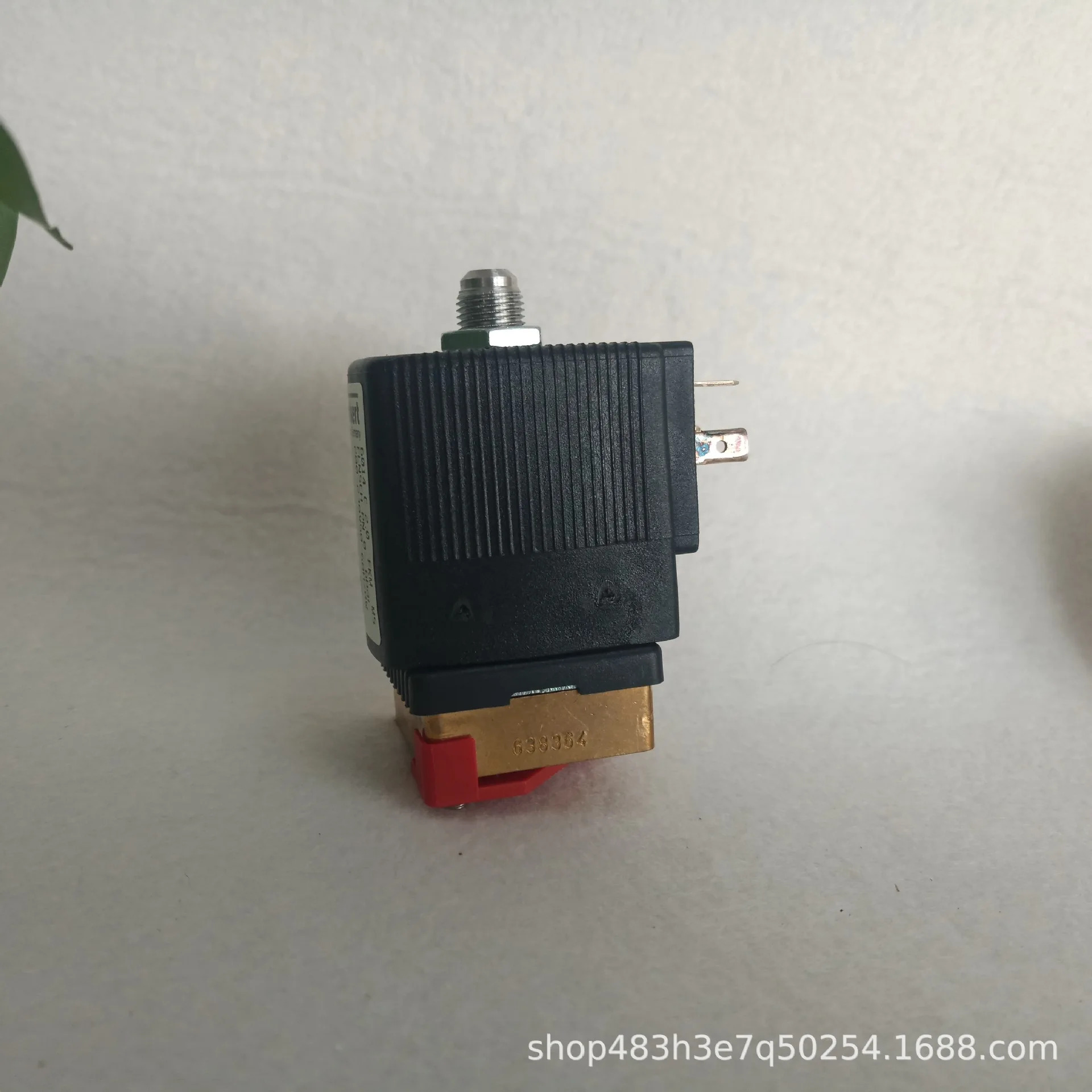 버크6014 C 2.0 FKM MS FLNSCH 230V 24V 00501211 00501208