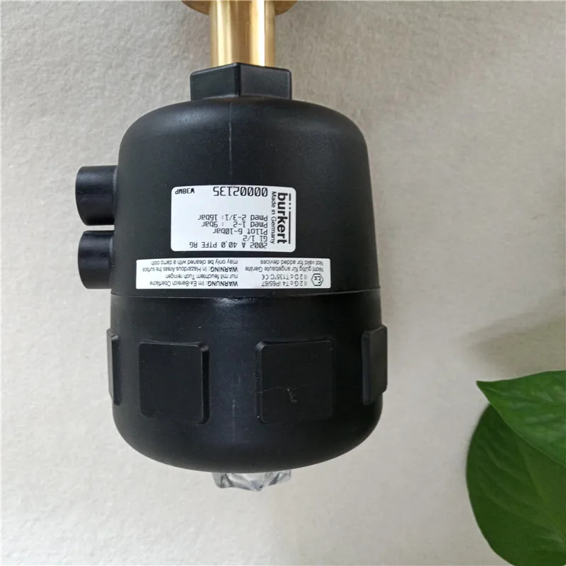 Burkert 2002 공압식 양방향 앵글 시트 밸브 DN15 DN20