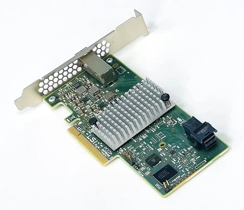 SAS 9300-4i4e 어레이 카드 12Gb PCI-E3.0 SFF8643 패스스루 HBA 확장